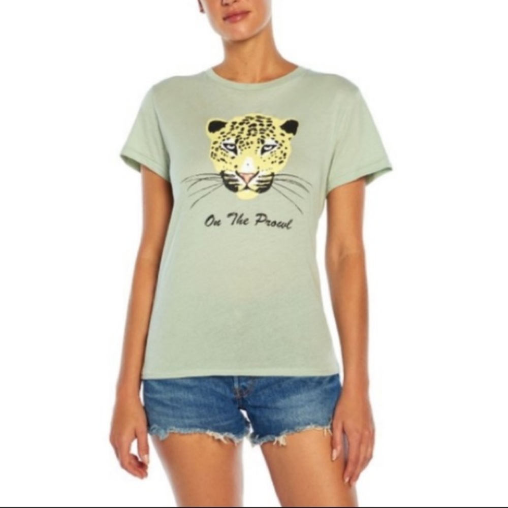 WILDFOX “On The Prowl” Aqua Gray Print Tee XS - Picture 3 of 8